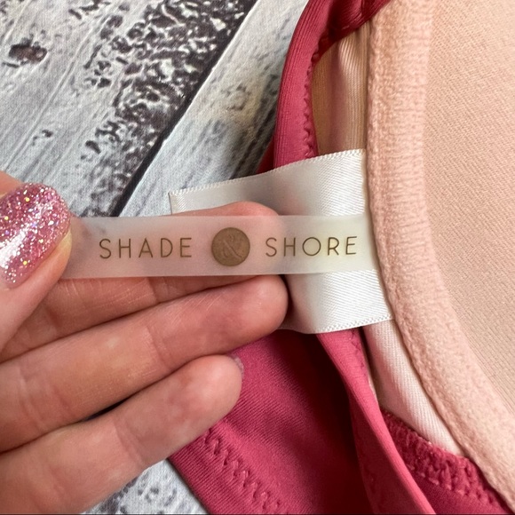 Shade & Shore Mauve Crocheted Bikini Top. Size 34D. - Picture 4 of 6